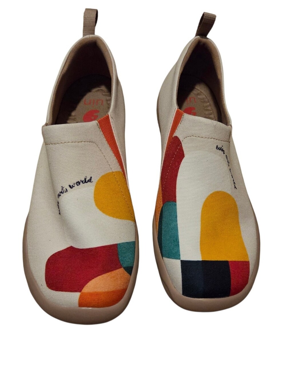 Women’s UIN Toledo Canvas Slip On Loafers Hold That Color Art Sneaker Sz 7.5